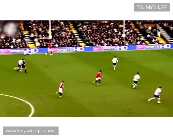 比利亚雷亚尔足球俱乐部历史辉煌与未来展望分析